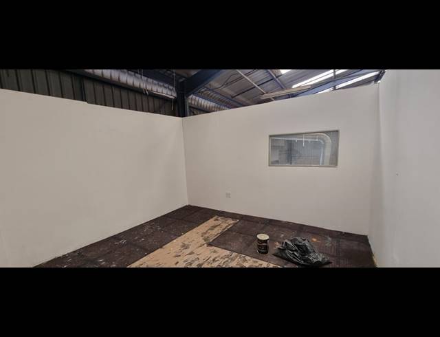 4,911M² WAREHOUSE FOR SALE IN SELBY